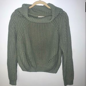 Moon & Madison Cowl Neck Sweater Size M